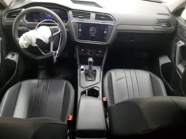 3VV3B7AX4RM030240 2024 VOLKSWAGEN TIGUAN - Image 8