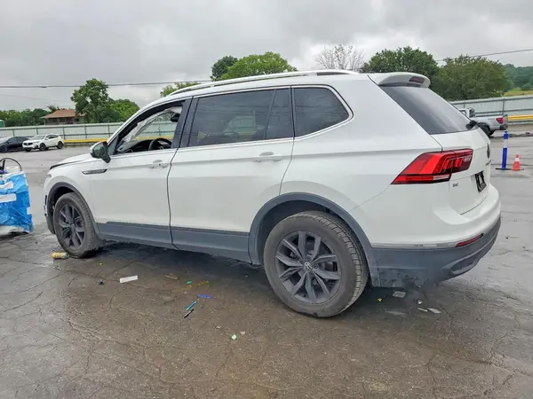 3VV3B7AX4RM047328 2024 VOLKSWAGEN TIGUAN - Image 2