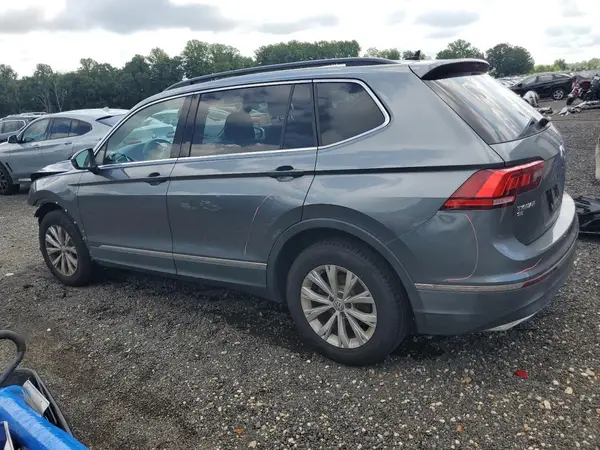 3VV3B7AX5JM006453 2018 VOLKSWAGEN TIGUAN - Image 2