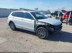 3VV3B7AX5JM008140 2018 VOLKSWAGEN TIGUAN