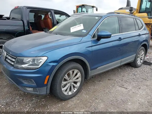 3VV3B7AX5JM008784 2018 VOLKSWAGEN TIGUAN - Image 2