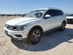 3VV3B7AX5JM035872 2018 VOLKSWAGEN TIGUAN