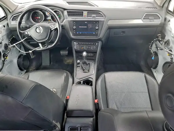 3VV3B7AX5JM037198 2018 VOLKSWAGEN TIGUAN - Image 8