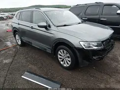 3VV3B7AX5JM071531 2018 VOLKSWAGEN TIGUAN