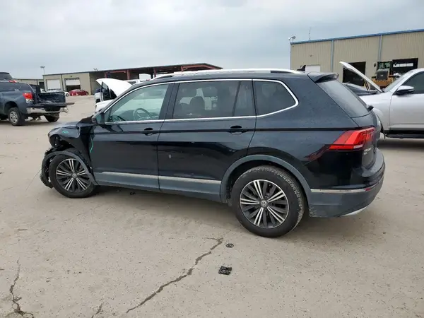 3VV3B7AX5JM084599 2018 VOLKSWAGEN TIGUAN - Image 2