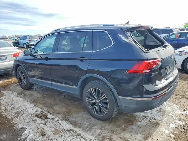 3VV3B7AX5JM104558 2018 VOLKSWAGEN TIGUAN - Image 2