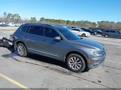3VV3B7AX5JM121201 2018 VOLKSWAGEN TIGUAN