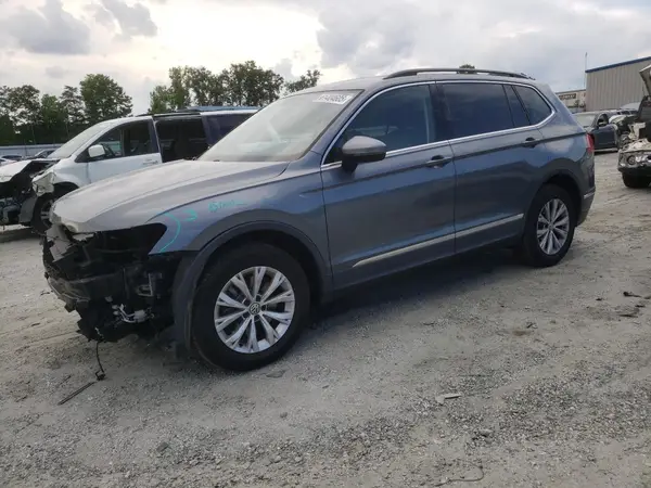 3VV3B7AX5JM125247 2018 VOLKSWAGEN TIGUAN - Image 1