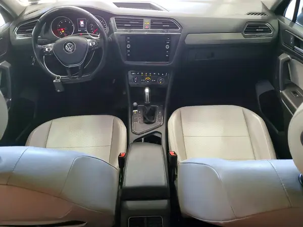 3VV3B7AX5JM138290 2018 VOLKSWAGEN TIGUAN - Image 8