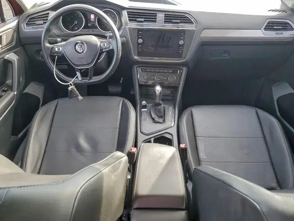 3VV3B7AX5JM140413 2018 VOLKSWAGEN TIGUAN - Image 8