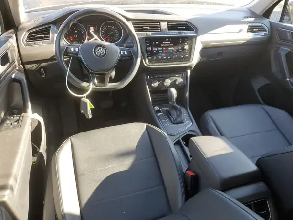3VV3B7AX5JM152352 2018 VOLKSWAGEN TIGUAN - Image 8