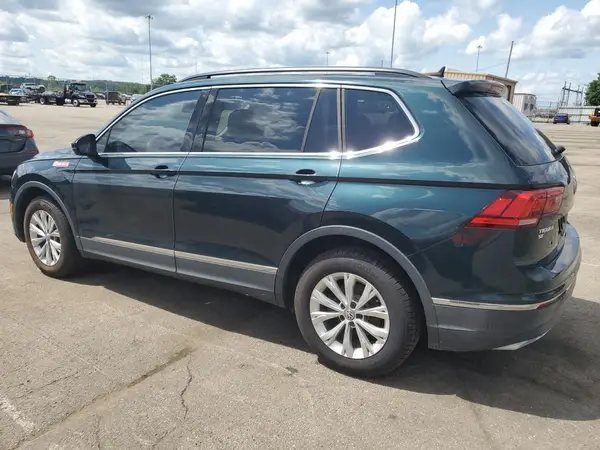 3VV3B7AX5JM168521 2018 VOLKSWAGEN TIGUAN - Image 2