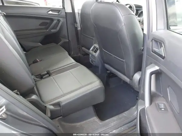 3VV3B7AX5JM190020 2018 VOLKSWAGEN TIGUAN - Image 8
