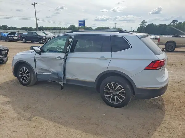3VV3B7AX5JM190874 2018 VOLKSWAGEN TIGUAN - Image 2