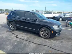 3VV3B7AX5JM195931 2018 VOLKSWAGEN TIGUAN