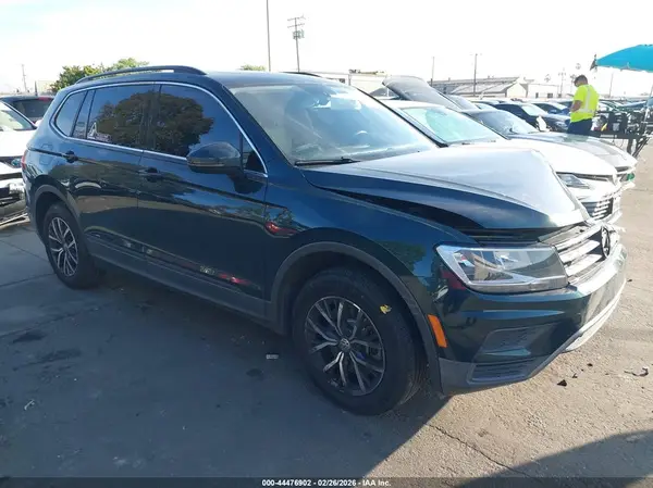 3VV3B7AX5KM040328 2019 VOLKSWAGEN TIGUAN - Image 1