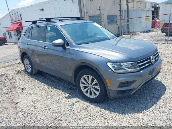 3VV3B7AX5KM049529 2019 VOLKSWAGEN TIGUAN - Image 1
