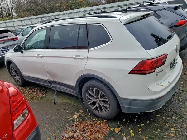 3VV3B7AX5KM070865 2019 VOLKSWAGEN TIGUAN - Image 2