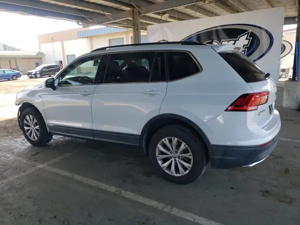 3VV3B7AX5KM071739 2019 VOLKSWAGEN TIGUAN - Image 2