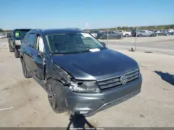 3VV3B7AX5KM089688 2019 VOLKSWAGEN TIGUAN