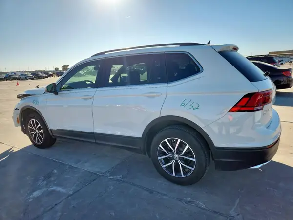 3VV3B7AX5KM100382 2019 VOLKSWAGEN TIGUAN - Image 2
