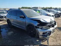 3VV3B7AX5KM115528 2019 VOLKSWAGEN TIGUAN