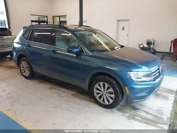 3VV3B7AX5KM192612 2019 VOLKSWAGEN TIGUAN - Image 1