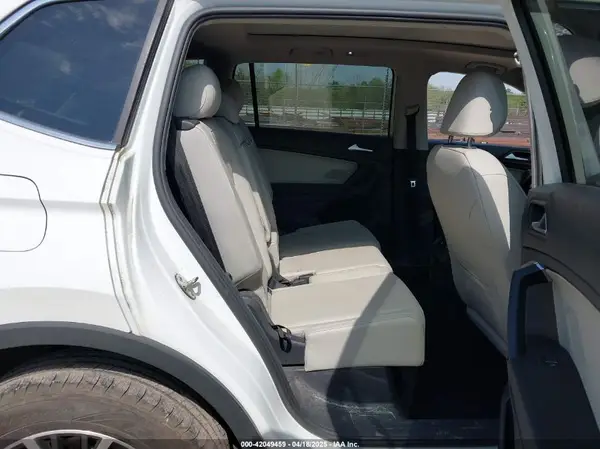 3VV3B7AX5KM194120 2019 VOLKSWAGEN TIGUAN - Image 8