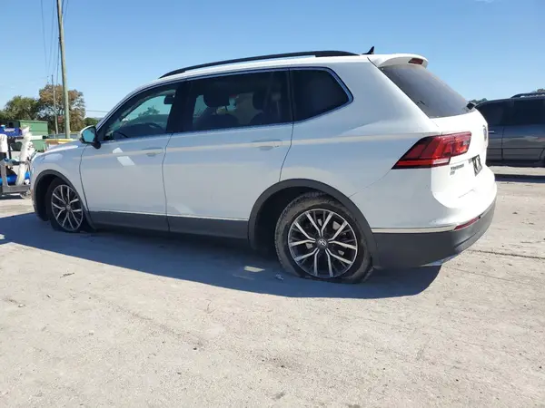 3VV3B7AX5LM074805 2020 VOLKSWAGEN TIGUAN - Image 2