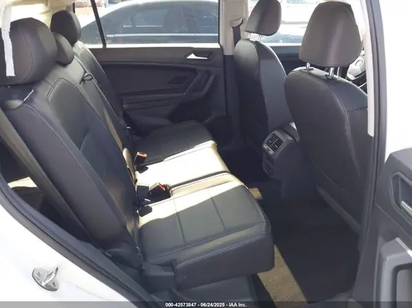 3VV3B7AX5LM111660 2020 VOLKSWAGEN TIGUAN - Image 8
