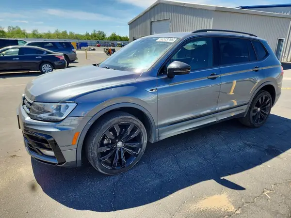 3VV3B7AX5LM133738 2020 VOLKSWAGEN TIGUAN - Image 1