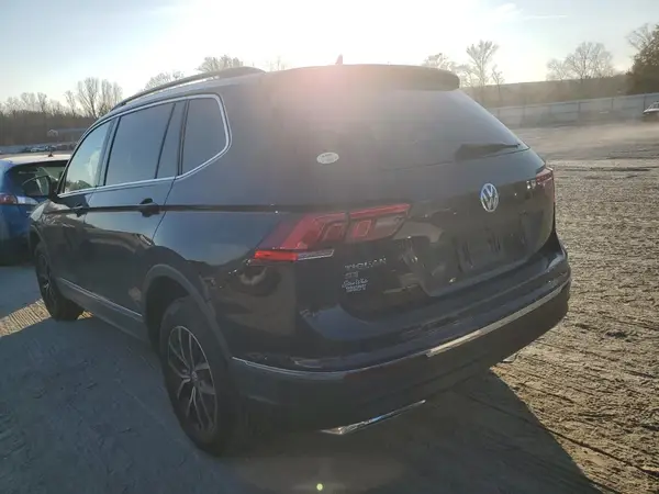 3VV3B7AX5LM139832 2020 VOLKSWAGEN TIGUAN - Image 2