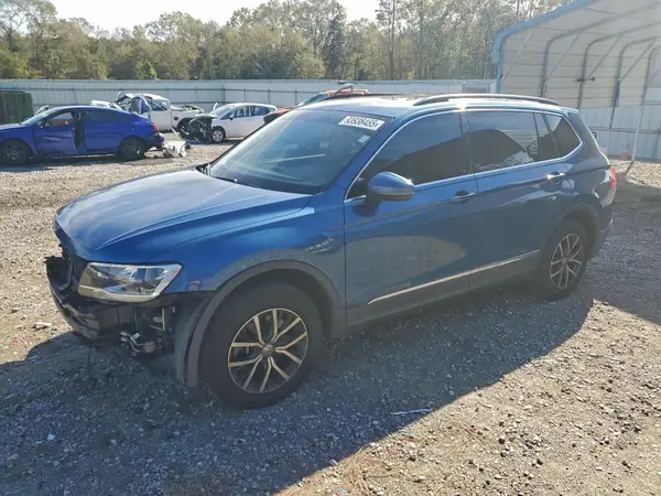 3VV3B7AX5LM179442 2020 VOLKSWAGEN TIGUAN - Image 1