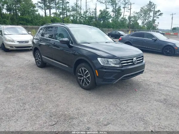 3VV3B7AX5MM022012 2021 VOLKSWAGEN TIGUAN - Image 1