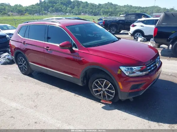 3VV3B7AX5MM026562 2021 VOLKSWAGEN TIGUAN - Image 1