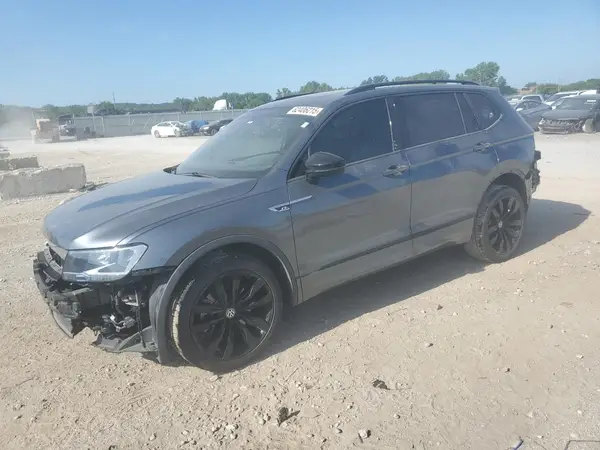 3VV3B7AX5MM078208 2021 VOLKSWAGEN TIGUAN - Image 1