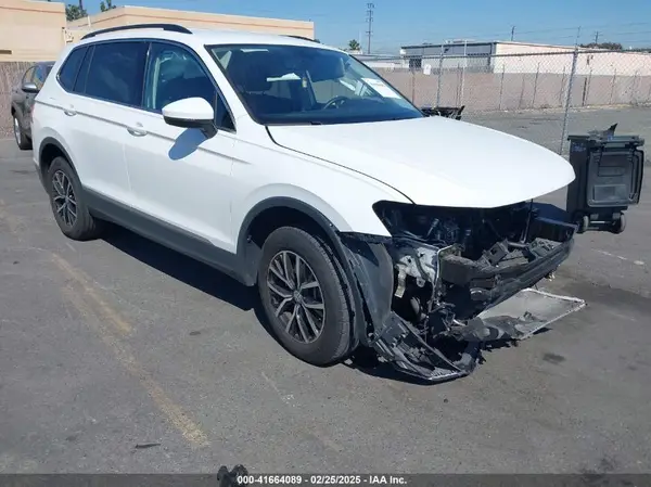 3VV3B7AX5MM088348 2021 VOLKSWAGEN TIGUAN - Image 1