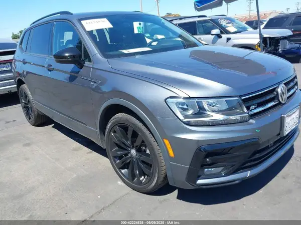 3VV3B7AX5MM154882 2021 VOLKSWAGEN TIGUAN - Image 1