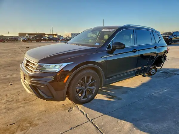 3VV3B7AX5NM013893 2022 VOLKSWAGEN TIGUAN - Image 1