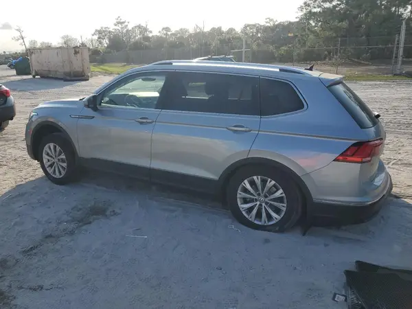 3VV3B7AX5NM021041 2022 VOLKSWAGEN TIGUAN - Image 2