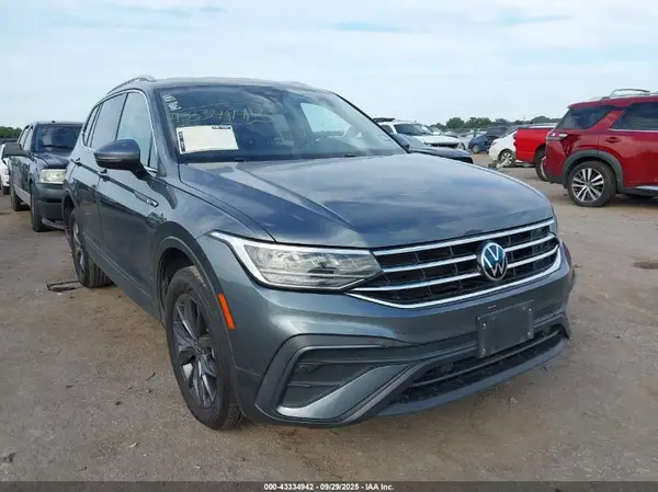 3VV3B7AX5NM059997 2022 VOLKSWAGEN TIGUAN - Image 1