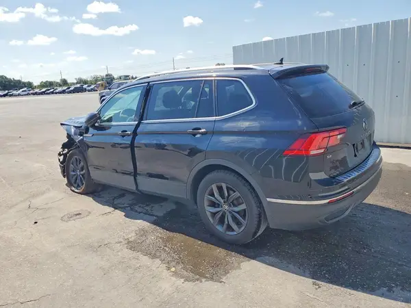 3VV3B7AX5NM123519 2022 VOLKSWAGEN TIGUAN - Image 2