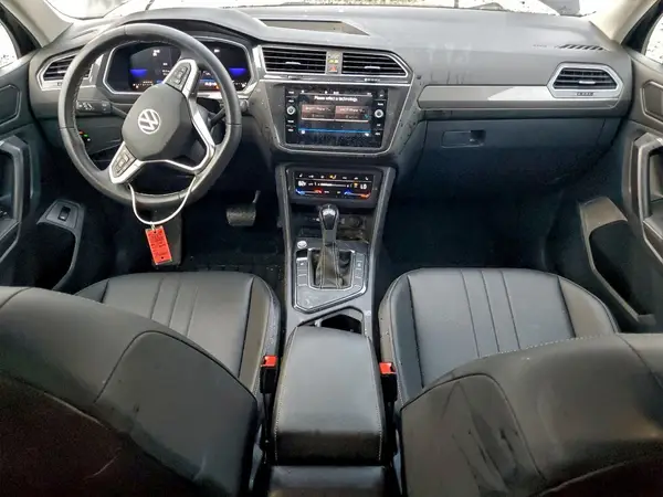 3VV3B7AX5PM084708 2023 VOLKSWAGEN TIGUAN - Image 8
