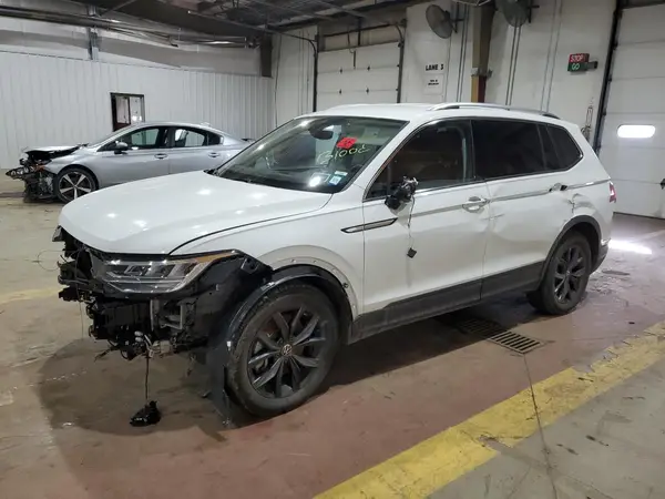 3VV3B7AX5RM069404 2024 VOLKSWAGEN TIGUAN - Image 1