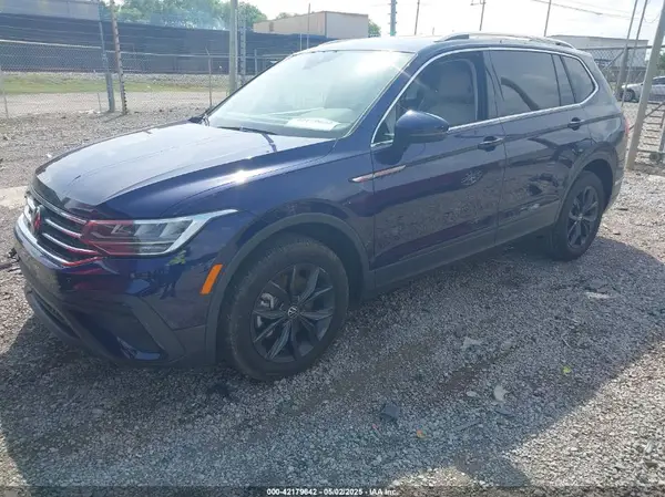 3VV3B7AX5RM122618 2024 VOLKSWAGEN TIGUAN - Image 2