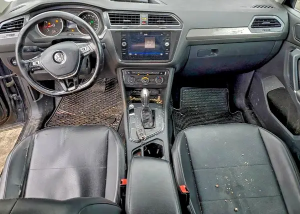 3VV3B7AX6JM001097 2018 VOLKSWAGEN TIGUAN - Image 8