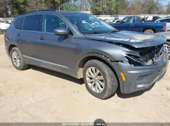 3VV3B7AX6JM001231 2018 VOLKSWAGEN TIGUAN
