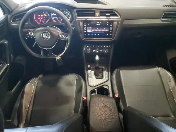 3VV3B7AX6JM003772 2018 VOLKSWAGEN TIGUAN - Image 8