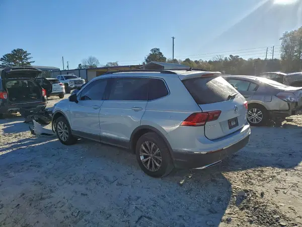 3VV3B7AX6JM008065 2018 VOLKSWAGEN TIGUAN - Image 2
