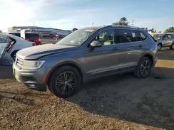3VV3B7AX6JM008910 2018 VOLKSWAGEN TIGUAN